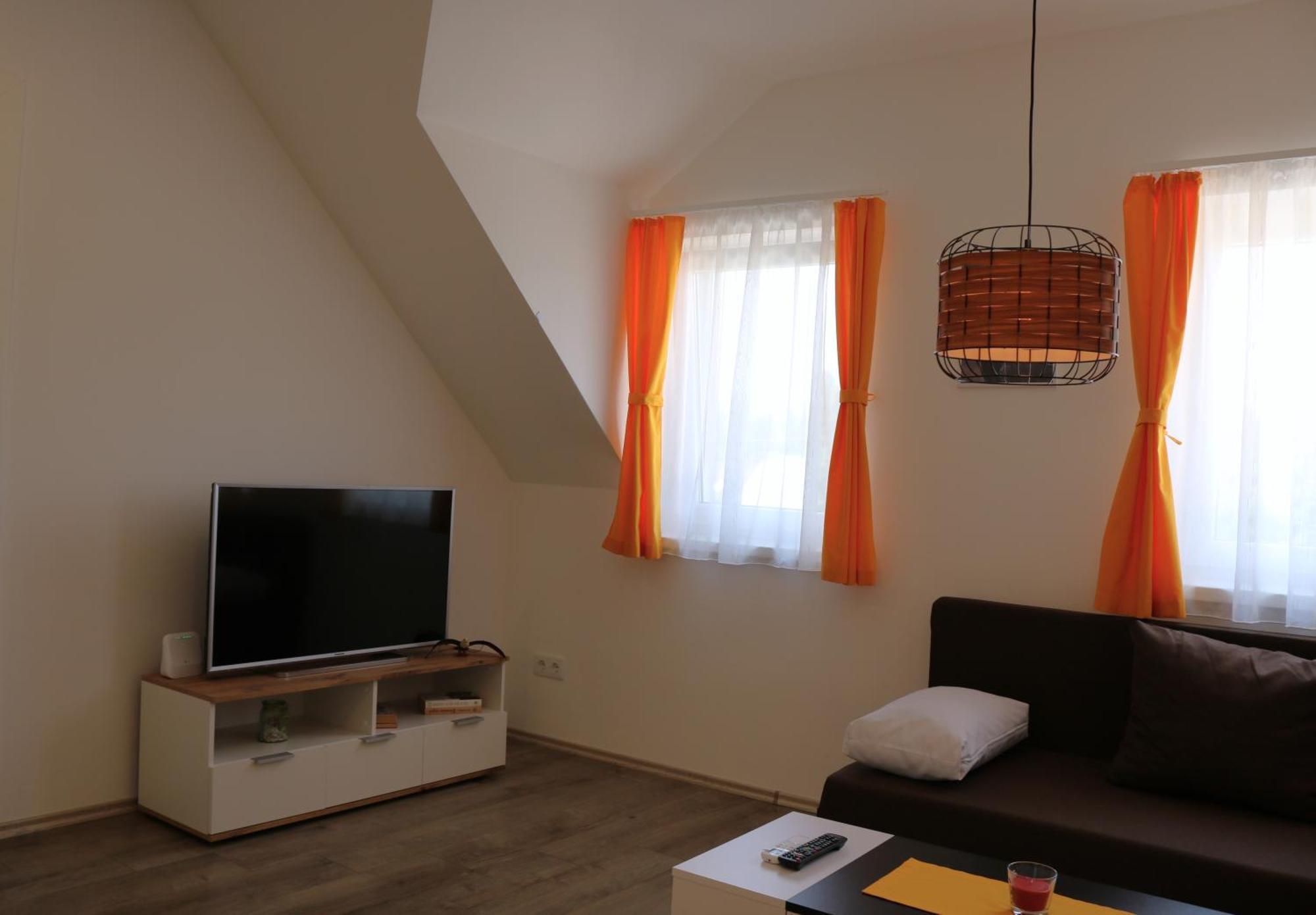 Rezeda Vendeghaz Apartment Fertohomok Exterior photo